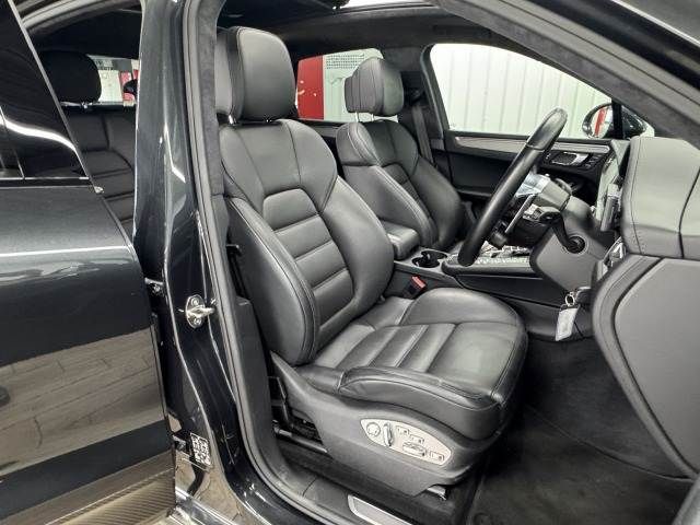 PORSCHE PORSCHE Macan 2019