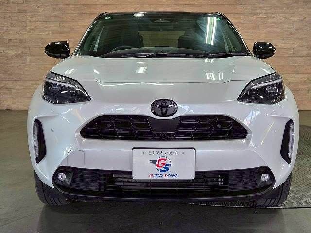 TOYOTA YARIS CROSS HYBRID 2025