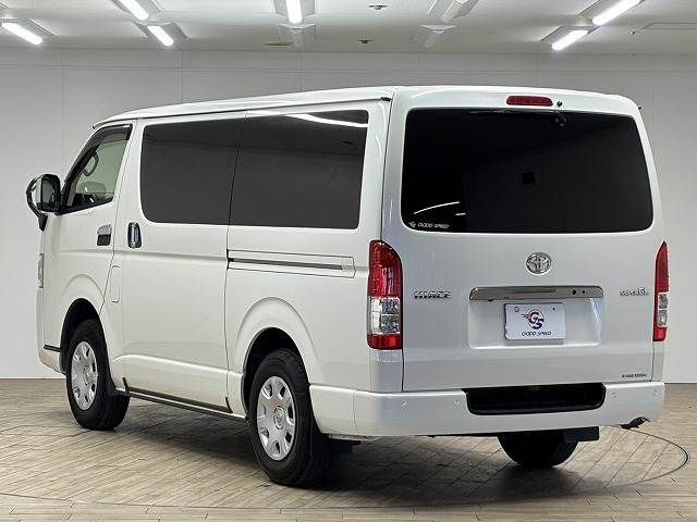 TOYOTA HIACE van 4WD 2023
