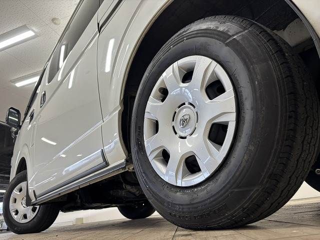 TOYOTA HIACE van 4WD 2023