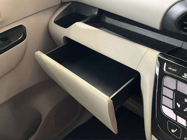 NISSAN ROOX 4WD 2020