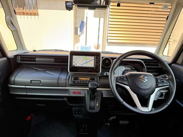 SUZUKI Spacia GEAR 2022