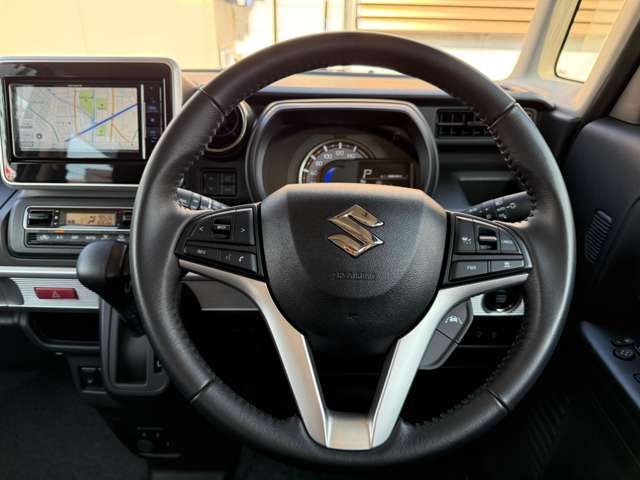 SUZUKI Spacia GEAR 2022