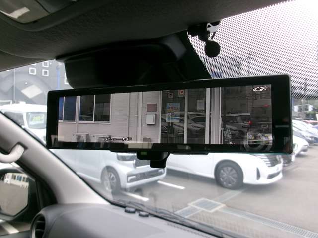 NISSAN NV350 CARAVAN 2025