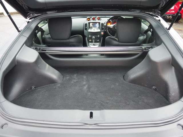 NISSAN FAIRLADY Z 2012