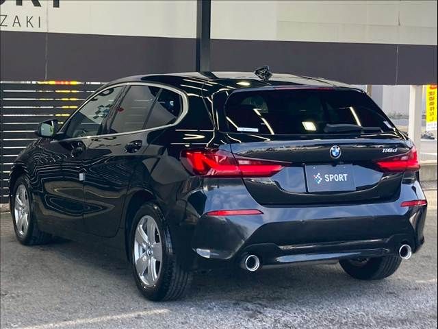 BMW BMW 1series 2022