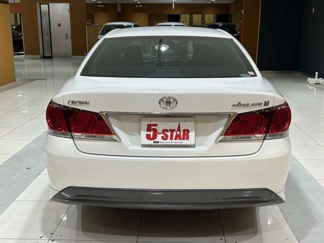 TOYOTA CROWN sedan 2014