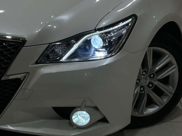 TOYOTA CROWN sedan 2014