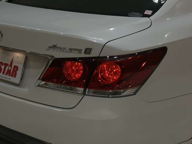 TOYOTA CROWN sedan 2014