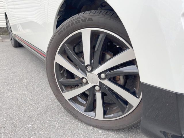 DAIHATSU CAST SPORT 2015