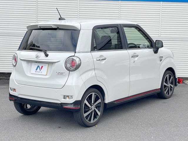 DAIHATSU CAST SPORT 2015