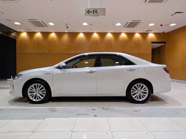 TOYOTA CAMRY HYBRID 2015