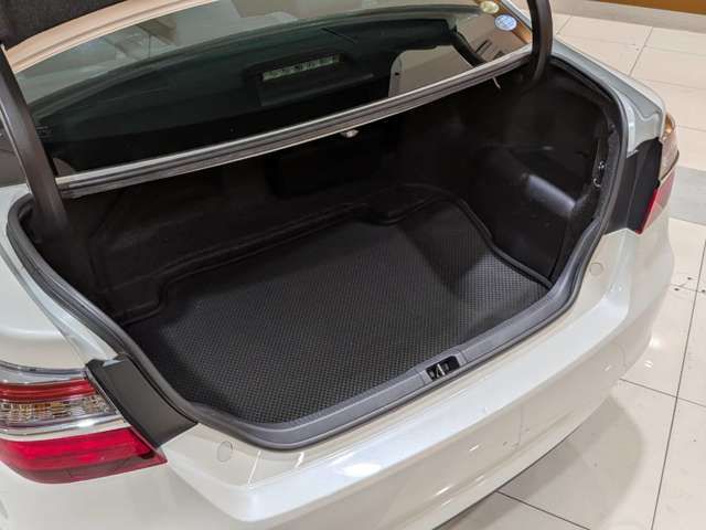 TOYOTA CAMRY HYBRID 2015