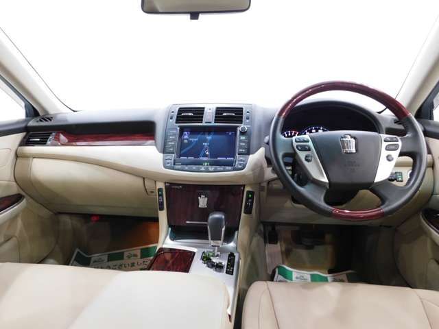 TOYOTA CROWN sedan 2012