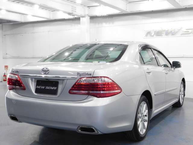 TOYOTA CROWN sedan 2012