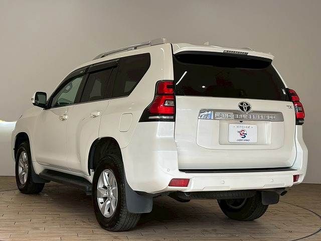 TOYOTA LANDCRUISER PRADO 2023