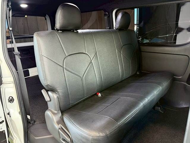 TOYOTA HIACE van 2WD 2023