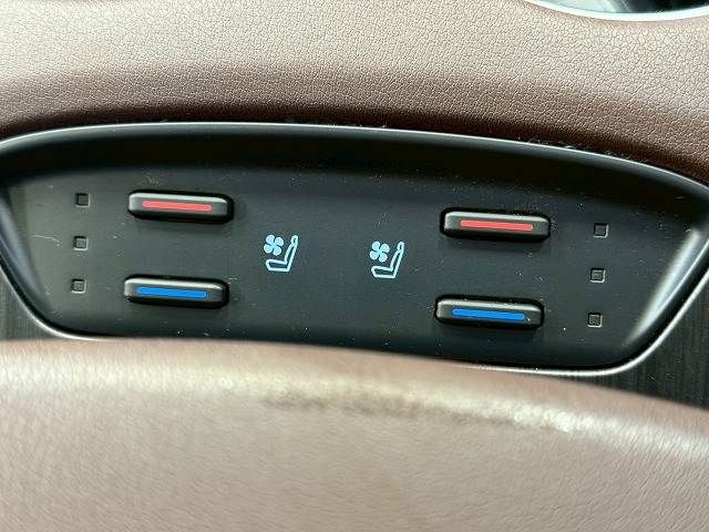 TOYOTA HARRIER HYBRID 2020