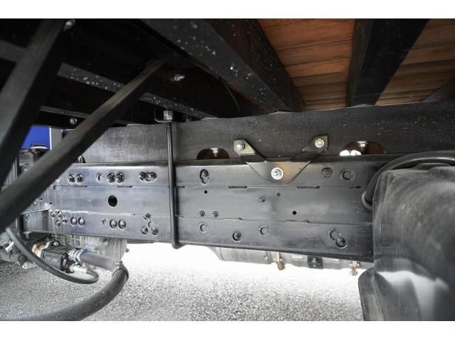 MITSUBISHI FUSOU FIGHTER 2024