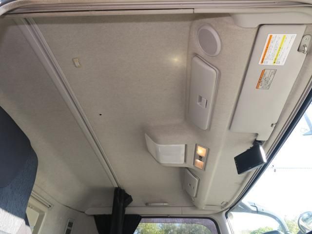 MITSUBISHI FUSOU SUPER GREAT 2018