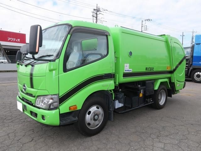 HINO DUTRO 2022