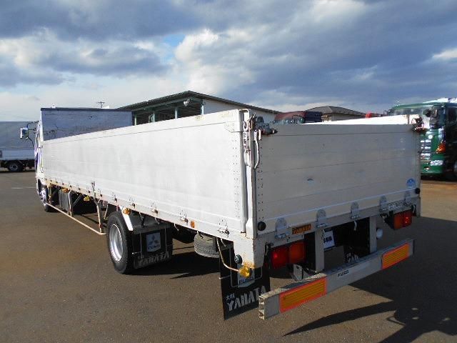 MITSUBISHI FUSOU FIGHTER 2008