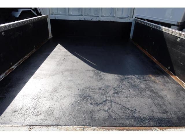 MITSUBISHI CANTER 2020