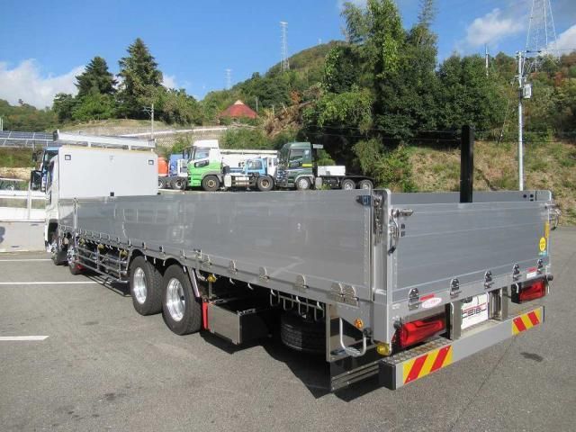 MITSUBISHI FUSOU SUPER GREAT 2025