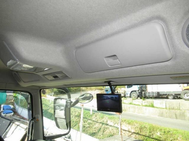 MITSUBISHI FUSOU SUPER GREAT 2025