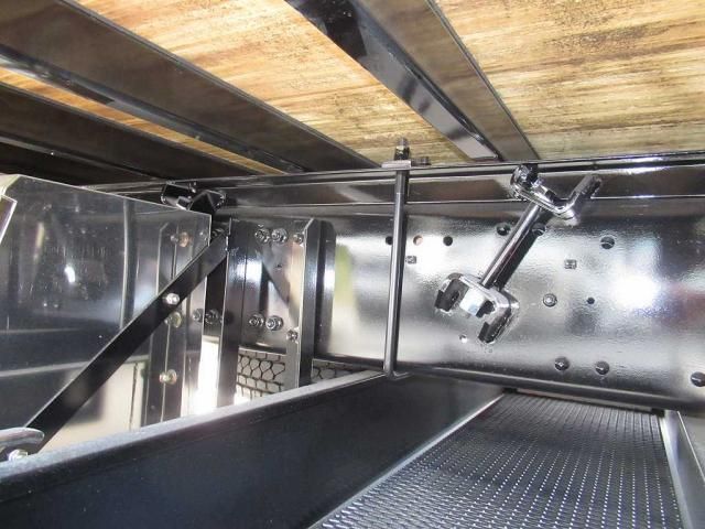 MITSUBISHI FUSOU SUPER GREAT 2025