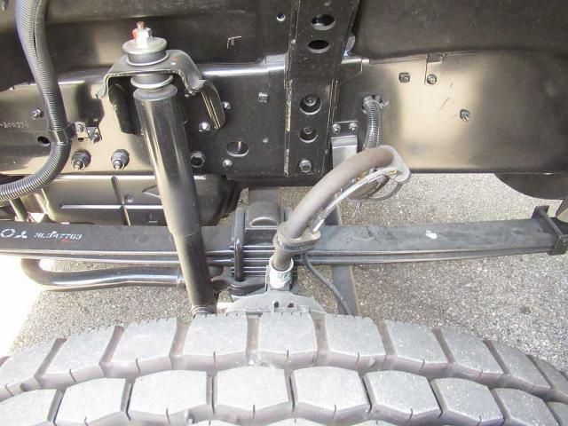 MITSUBISHI FUSOU SUPER GREAT 2025