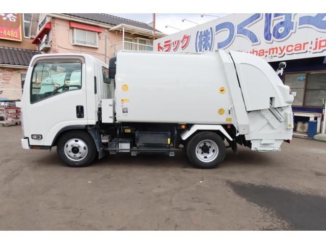 ISUZU ELF 2017