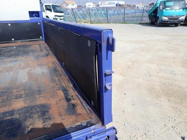 MITSUBISHI CANTER 2018