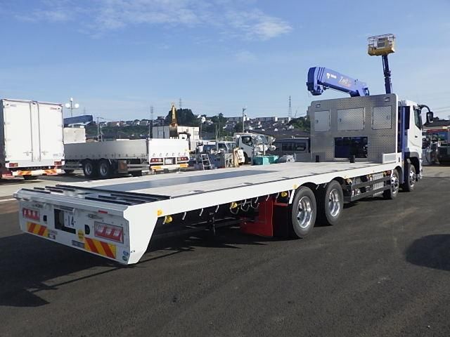 MITSUBISHI FUSOU SUPER GREAT 2024