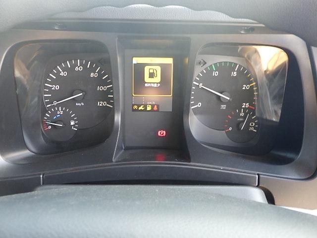 MITSUBISHI FUSOU SUPER GREAT 2024