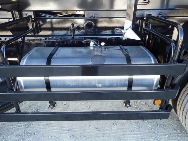 MITSUBISHI FUSOU SUPER GREAT 2025