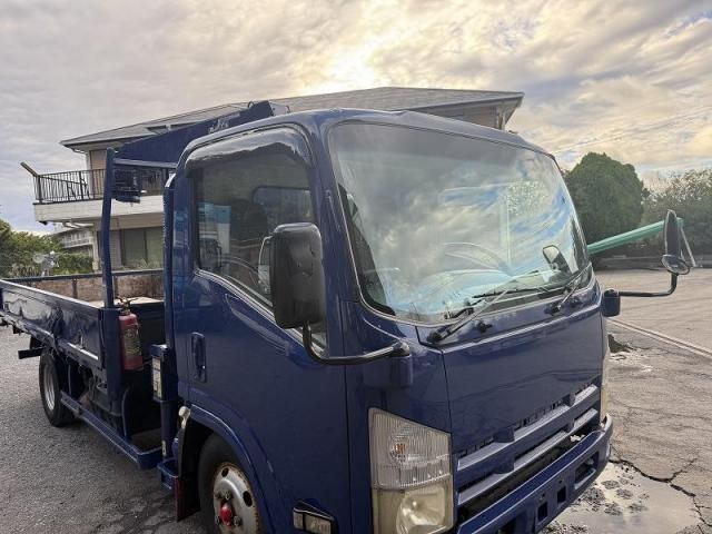ISUZU ELF 2007