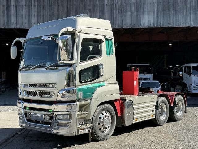 MITSUBISHI FUSOU SUPER GREAT 2014