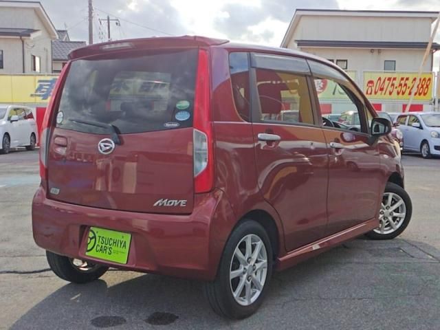DAIHATSU MOVE 2014