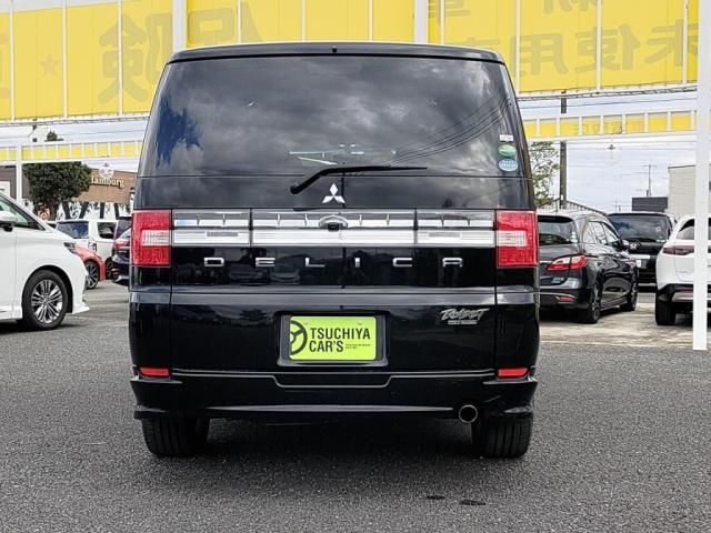 MITSUBISHI DELICA D:5 4WD 2014
