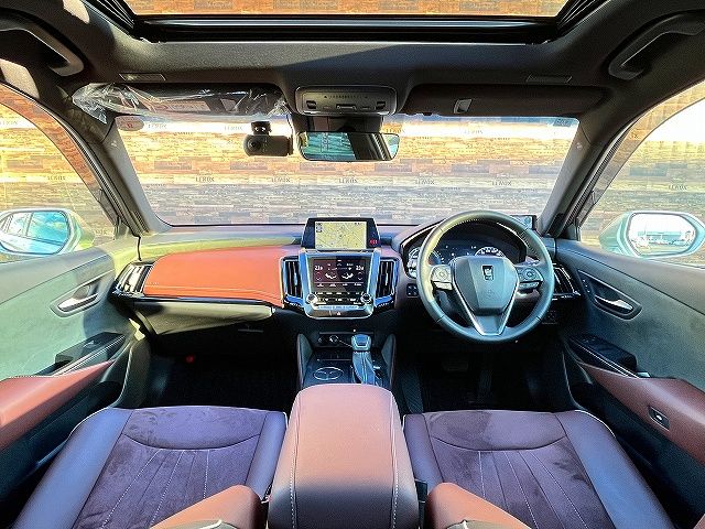 TOYOTA CROWN sedan hybrid 2019