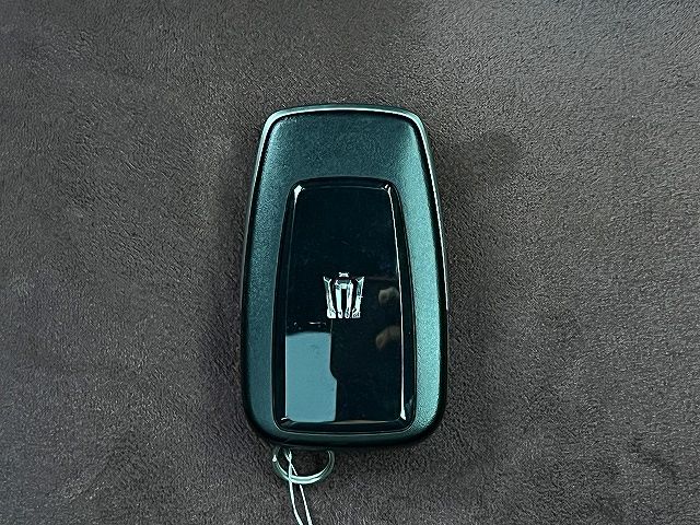 TOYOTA CROWN sedan hybrid 2019