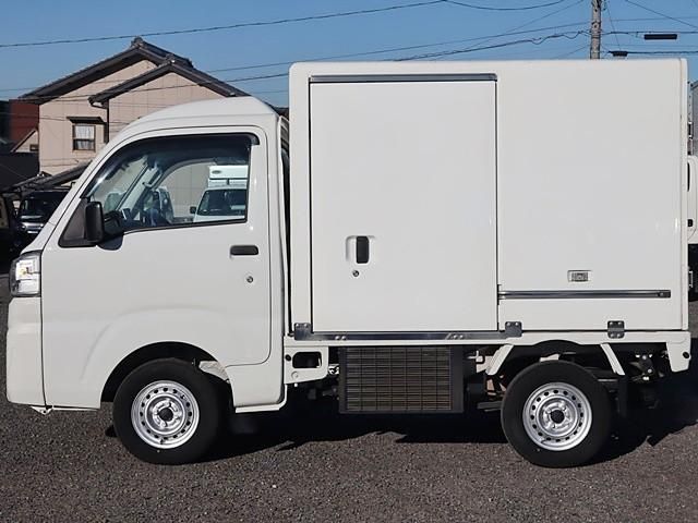 DAIHATSU HIJET truck 2021