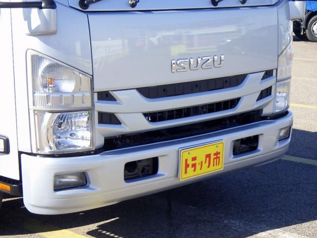 ISUZU ELF 2019