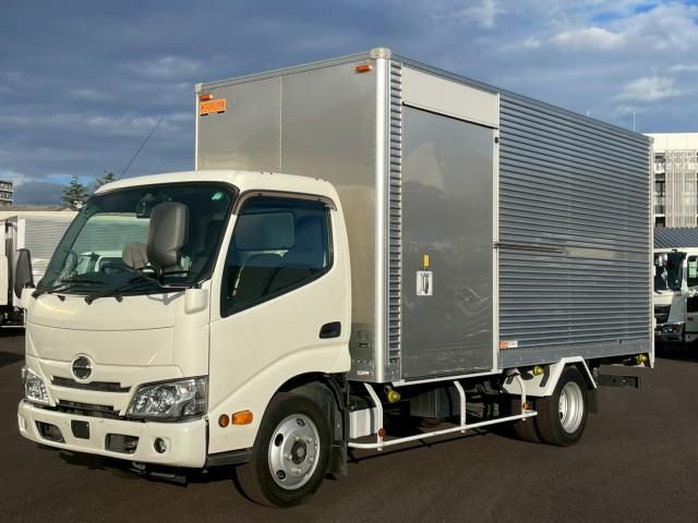 HINO DUTRO 2020