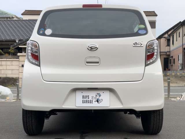DAIHATSU MIRA e:S 2017