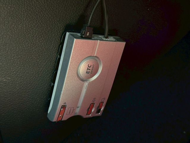 TOYOTA MARK X ZIO 2007