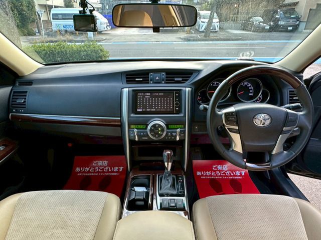 TOYOTA MARK X 2014