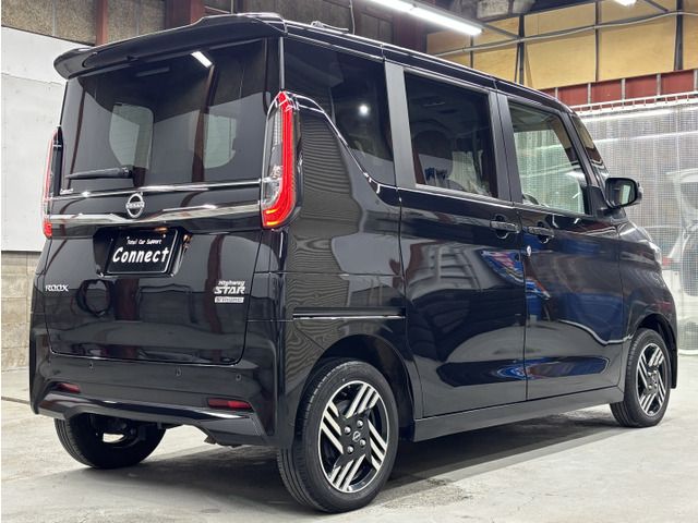 NISSAN ROOX 4WD 2023