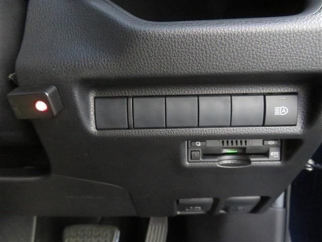 TOYOTA RAV4 2WD 2019